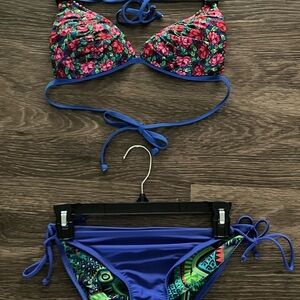 Women’s 2 Piece Bikini Suit for Sale!